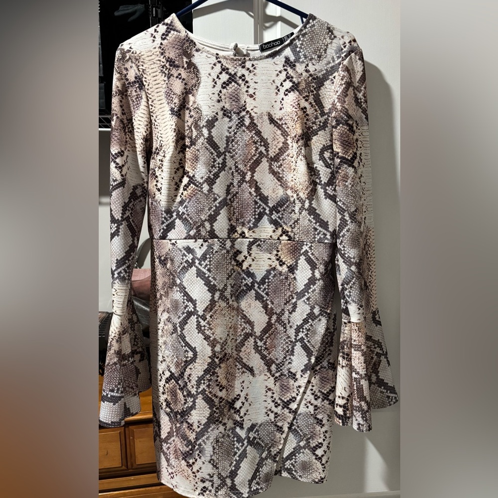 Boohoo Gray Snakeskin Dress